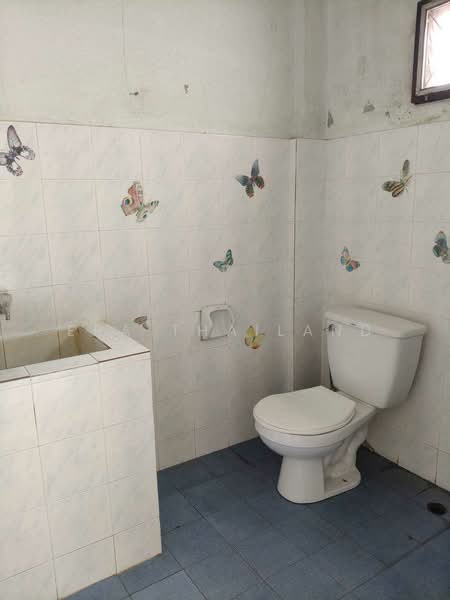 ขายทาวน์เฮ้าส์ 2 ชั้น ทำเลประชาอุทิศ ใกล้วัดจันทร์ตะวันตก, Phitsanulok, Nai Muang, Muang Phitsanulok, Phitsanulok, 2 Bedrooms, 80 sqm, Townhouse For Sale, by ERA Thailand, 500242097 - DDproperty.com