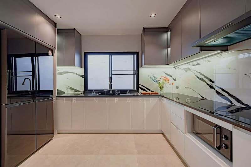 House for sale, Bangkok, Bang Chak, Phra Khanong, Bangkok, 5 Bedrooms, 450 sqm, Single Detached House For Sale, by Ratsarin Sirinipaspong, 500242104 - DDproperty.com