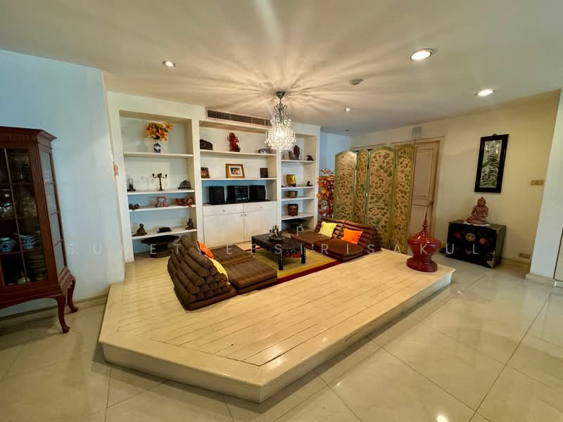 Fairview Tower, Bangkok, 40 Soi Sukhumvit 18, Khlong Toei, Khlong Toei, Bangkok, 3 Bedrooms, 257 sqm, Condo For Sale, by Orapa Sumetheesirisakul, 500242149 - DDproperty.com