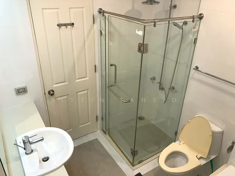 Siri Residence, Bangkok, 21 Soi Sukhumvit 24, Khong Tan, Khlong Toei, Bangkok, 1 Bedroom, 59 sqm, Condo For Rent, by Krittin Tansida, 500242154 - DDproperty.com