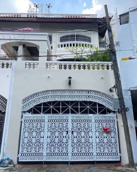 undefined, Bangkok, Phra Kanong Nua, Watthana, Bangkok, 6 Bedrooms, 450 sqm, Townhouse For Rent, by Boonraksa Sopak, 500242162 - DDproperty.com
