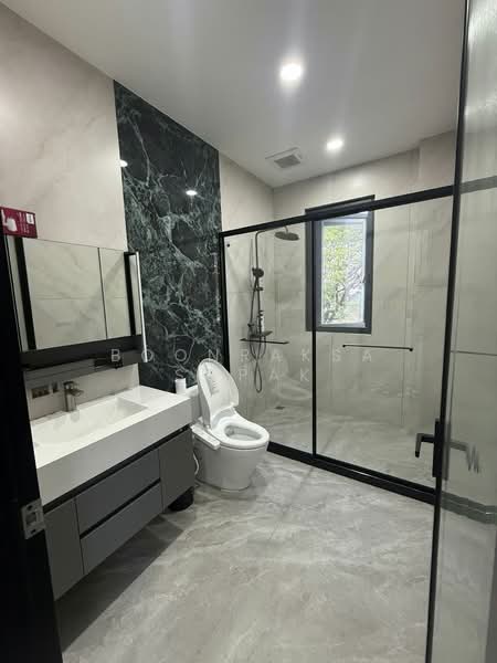 Culture 188, Bangkok, Bang Kapi, Huai Khwang, Bangkok, 6 Bedrooms, 729 sqm, Single Detached House For Rent, by Boonraksa Sopak, 500242166 - DDproperty.com