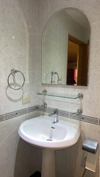 Liberty Park 2, Bangkok, 55 Soi Sukhumvit 11, Khlongtoei Nua, Watthana, Bangkok, 2 Bedrooms, 107 sqm, Condo For Sale, by Orapa Sumetheesirisakul, 500242173 - DDproperty.com