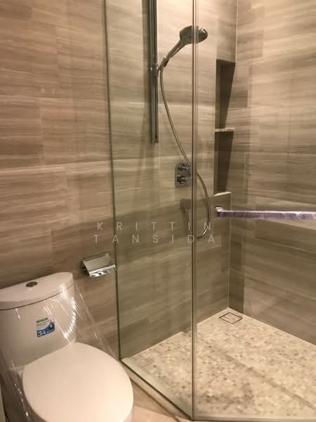 The Diplomat 39, Bangkok, 18 Soi Sukhumvit 39, Sukhumvit Road, Khlong Tan Nua, Watthana, Bangkok, 2 Bedrooms, 74 sqm, Condo For Rent, by Krittin Tansida, 500242176 - DDproperty.com