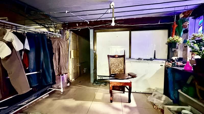 อาคารพาณิชย์ 4 ชั้น 10.8 ตร.ว. อาคารพาณิชย์ ซอยเปรมสมบัติ แยก1 ถนนประชาสงเคราะห์30, Bangkok, ถนนประชาสงเคราะห์30, Din Daeng, Din Daeng, Bangkok, , 150 sqm, Shophouse For Sale, by คุณ กิริยา วรรณารักษ์ (แอฟ), 500242177 - DDproperty.com