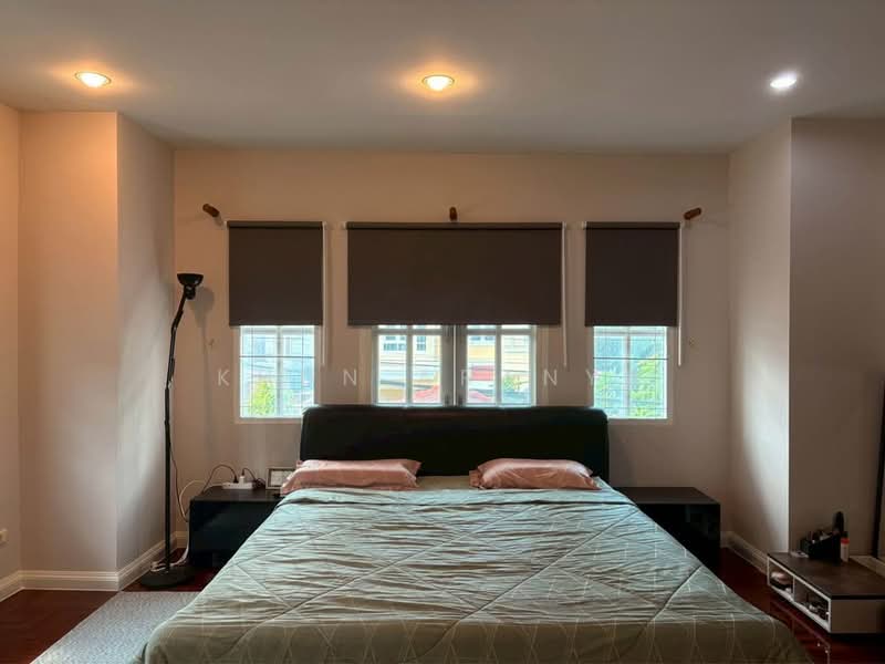 Perfect Place Ramkhamhaeng 164, Bangkok, Soi Ramkhamhaeng 164, Saphan Sung, Saphan Sung, Bangkok, 4 Bedrooms, 300 sqm, Single Detached House For Rent, by Khun Aranya, 500242190 - DDproperty.com