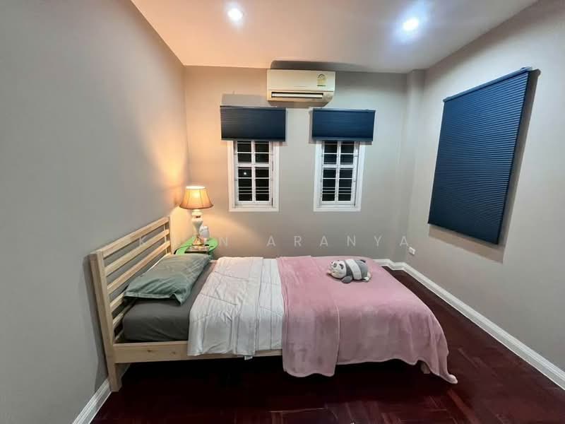 Perfect Place Ramkhamhaeng 164, Bangkok, Soi Ramkhamhaeng 164, Saphan Sung, Saphan Sung, Bangkok, 4 Bedrooms, 300 sqm, Single Detached House For Rent, by Khun Aranya, 500242190 - DDproperty.com