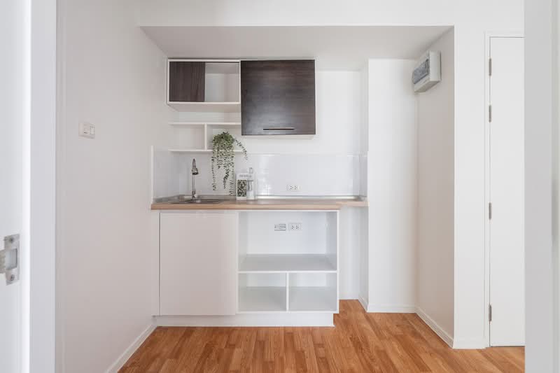 Lumpini Ville On Nut-Lat Krabang 2, Bangkok, Soi On Nut 88/3, On Nut Road, Prawet, Prawet, Bangkok, 1 Bedroom, 30 sqm, Condo For Sale, by One Re., 500242204 - DDproperty.com