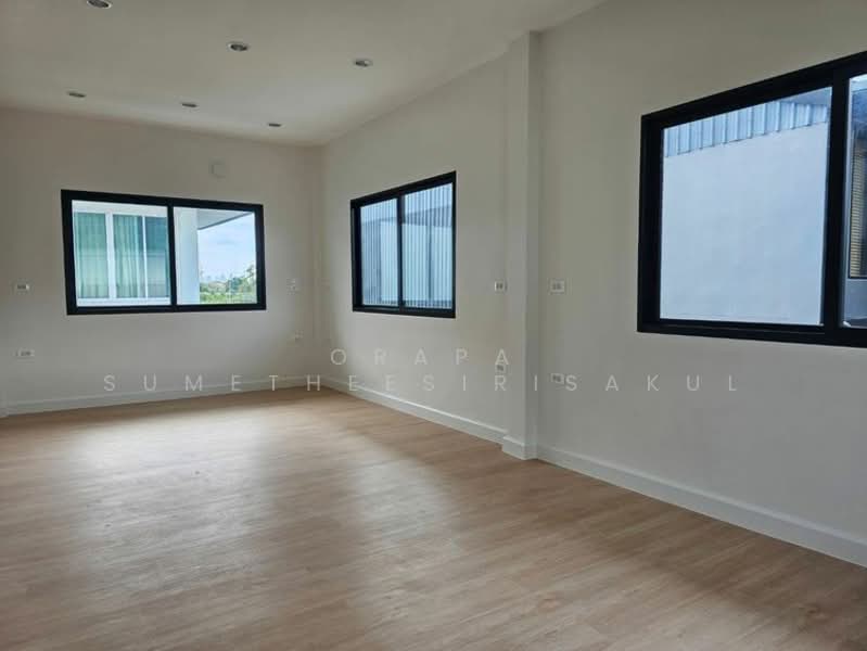 3-BR House, Bangkok, Khlong Khwang, Phasi Charoen, Bangkok, 3 Bedrooms, 160 sqm, Single Detached House For Sale, by Orapa Sumetheesirisakul, 500242207 - DDproperty.com