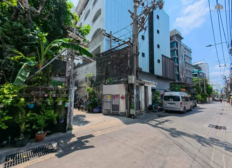 For Sale - 147.9 Sq.wah Land for Sale at Phetchaburi Soi 15, Bangkok