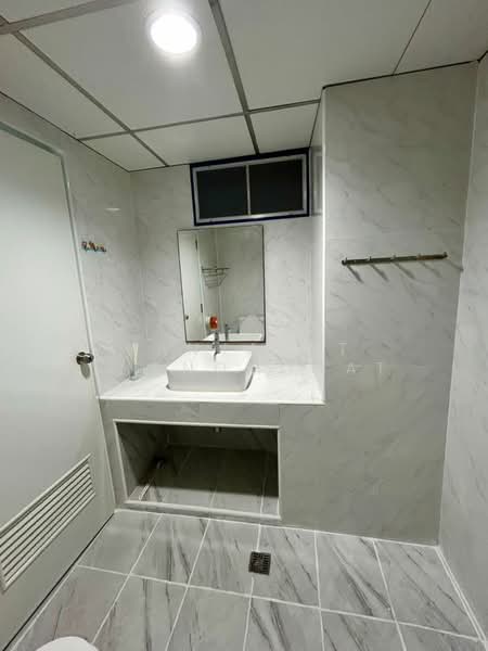 Duliya Pavillion Condominium, Bangkok, ซอยลาดพร้า ถนนลาดพร้าว, Wang Thonglang, Wang Thonglang, Bangkok, 1 Bedroom, 45 sqm, Condo For Sale, by Banjarat Thanomchat, 500242213 - DDproperty.com