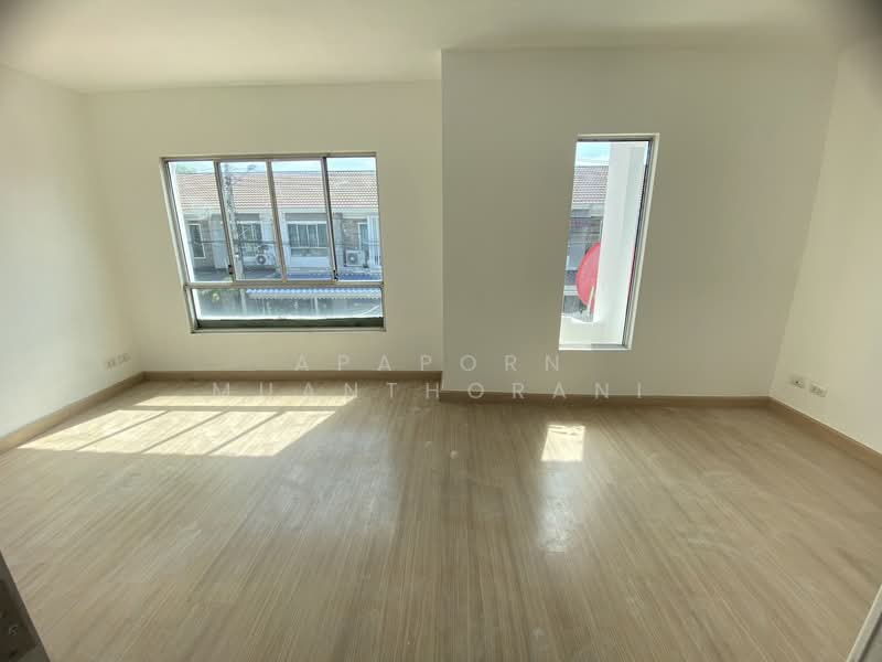 🏡✨ ทาวน์โฮม พฤกษาวิลล์ 44 ใกล้ ม.มหิดล รีโนเวทใหม่ทั้งหลัง เพียง 9,000 บาท/เดือน, Nakhon Pathom, Bang Toei, Sam Phran, Nakhon Pathom, 3 Bedrooms, 72 sqm, Townhouse For Rent, by Apaporn Muanthorani, 500242214 - DDproperty.com