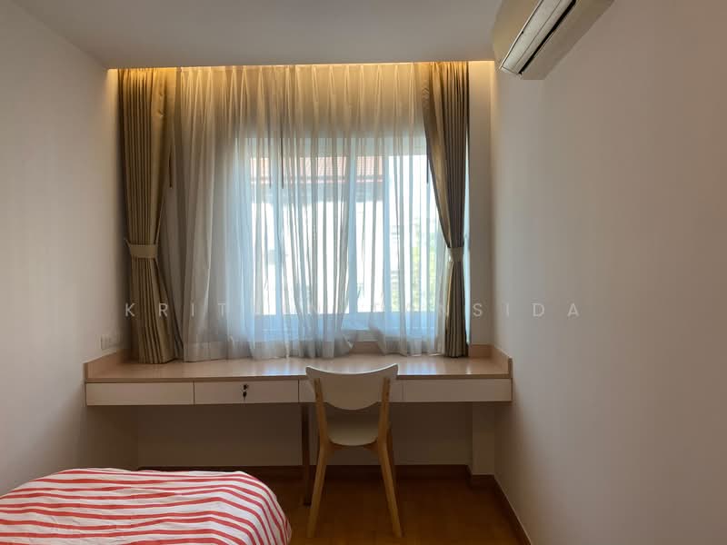 Residence Sukhumvit 52, Bangkok, Soi SuKhumvit 52, Bang Chak, Phra Khanong, Bangkok, 3 Bedrooms, 99 sqm, Condo For Rent, by Krittin Tansida, 500242226 - DDproperty.com