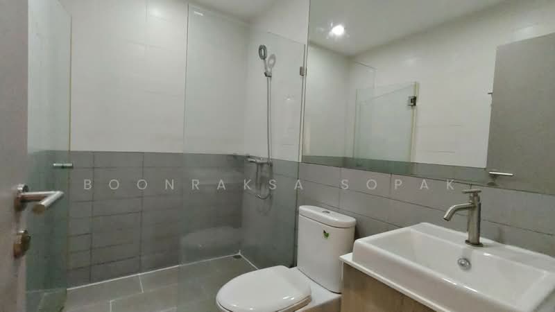 IDEO MOBI Sukhumvit 81, Bangkok, 2097 Sukhumvit Road, Bang Chak, Phra Khanong, Bangkok, 2 Bedrooms, 48 sqm, Condo For Rent, by Boonraksa Sopak, 500242233 - DDproperty.com