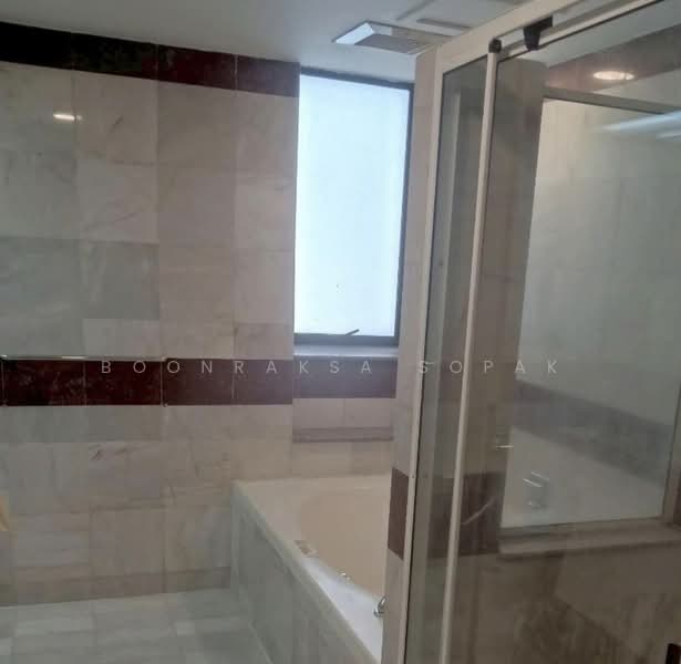 President Park Sukhumvit 24, Bangkok, 99 Sukhumvit 24 Alley, Khlongtoei Nua, Watthana, Bangkok, 3 Bedrooms, 261 sqm, Condo For Rent, by Boonraksa Sopak, 500242243 - DDproperty.com