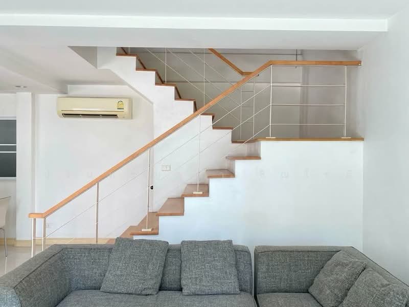 The Estate Srinakarin 1 : ดิ เอสเตท ศรีนครินทร์ 1, กรุงเทพ, ซอยอ่อนนุช 46, สวนหลวง, สวนหลวง, กรุงเทพ, 280 ตร.ม., ทาวน์เฮ้าส์ ให้เช่า, โดย ปรินทร์ญาดา ชิณโชติ, 500242252 - DDproperty.com