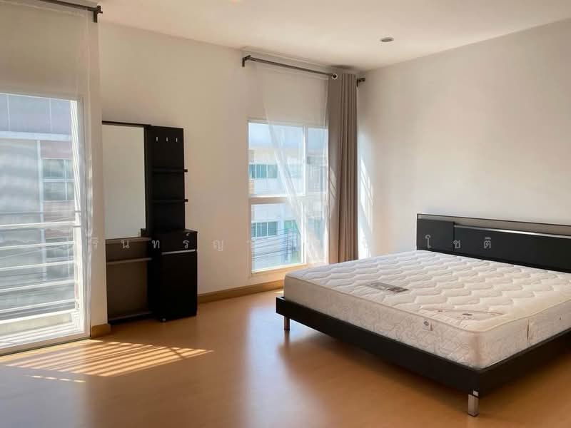 The Estate Srinakarin 1 : ดิ เอสเตท ศรีนครินทร์ 1, กรุงเทพ, ซอยอ่อนนุช 46, สวนหลวง, สวนหลวง, กรุงเทพ, 280 ตร.ม., ทาวน์เฮ้าส์ ให้เช่า, โดย ปรินทร์ญาดา ชิณโชติ, 500242252 - DDproperty.com