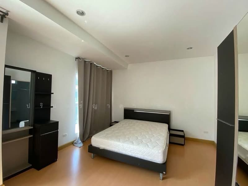 The Estate Srinakarin 1, Bangkok, Soi On Nut 46, Suan Luang, Suan Luang, Bangkok, 3 Bedrooms, 280 sqm, Townhouse For Rent, by ปรินทร์ญาดา ชิณโชติ, 500242252 - DDproperty.com