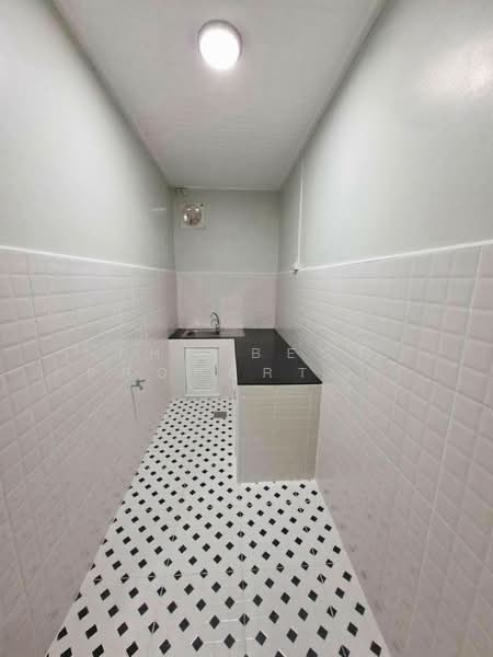 สุขใจวิลล่า1 ชลบุรี, ชลบุรี, ดอนหัวฬ่อ, เมืองชลบุรี, ชลบุรี, 100 ตร.ม., ทาวน์เฮ้าส์ ขาย, โดย The Best Property แอน, 500242256 - DDproperty.com