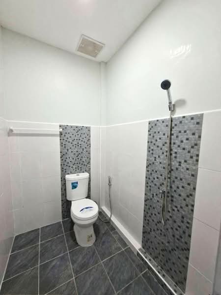 สุขใจวิลล่า1 ชลบุรี, Chon Buri (Pattaya), Don Hualo, Muang Chon Buri, Chon Buri (Pattaya), 3 Bedrooms, 100 sqm, Townhouse For Sale, by The Best Property แอน, 500242256 - DDproperty.com