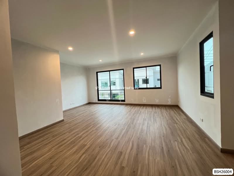 Passorn Romklao-Ramkhamhaeng, Bangkok, Romklao Soi 6/1, Min Buri, Min Buri, Bangkok, 3 Bedrooms, 202 sqm, Single Detached House For Sale, by คุณ ภัทรานิษฐ์, 500242260 - DDproperty.com