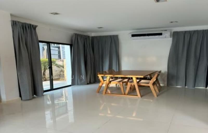 Aura Lite Ramkhamhaeng 94, Bangkok, ซอยรามคำแหง 94 ถนนสะพานสูง, Saphan Sung, Saphan Sung, Bangkok, 3 Bedrooms, 200 sqm, Townhouse For Rent, by Khun Aranya, 500242268 - DDproperty.com