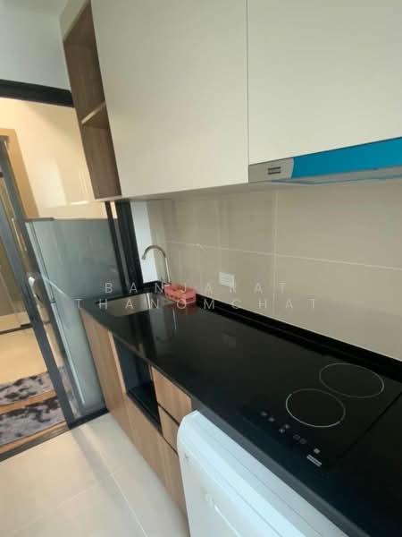 The Livin Phetkasem, Bangkok, 689 Petchkasem Road, Bang Wa, Phasi Charoen, Bangkok, 1 Bedroom, 30 sqm, Condo For Rent, by Banjarat Thanomchat, 500242271 - DDproperty.com