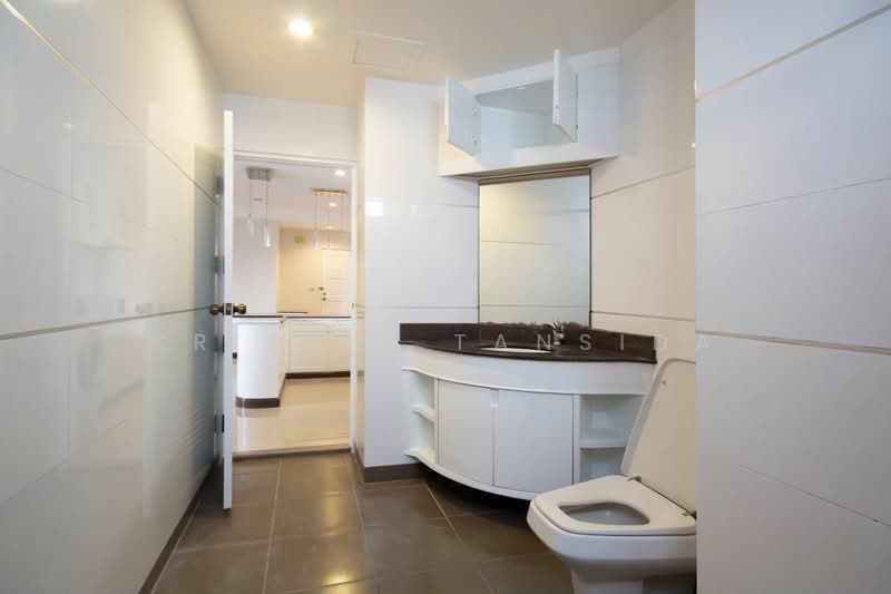 Witthayu Complex, Bangkok, 1673 New Petchaburi Road, Makkasan, Ratchathewi, Bangkok, 1 Bedroom, 70 sqm, Condo For Rent, by Krittin Tansida, 500242294 - DDproperty.com