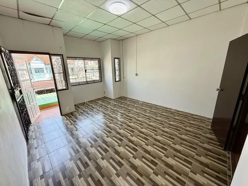 ขาย ทาวน์เฮ้าส์ 2 ชั้น หมู่บ้าน บ้านบางบัวทอง บ้านกล้วย-ไทรน้อย, Nonthaburi, Phimonrat, Bang Bua Thong, Nonthaburi, 3 Bedrooms, 90 sqm, Townhouse For Sale, by กรณวัสส์ กัณฑวัสส์วงส์, 500242300 - DDproperty.com