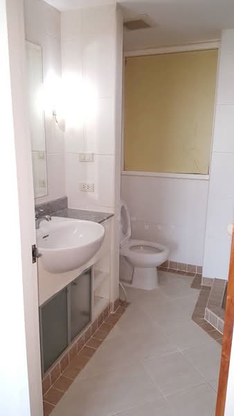 Baan Siri Sathorn, Bangkok, 10 Yen Akat 1 Alley, Thung Maha Mek, Sathon, Bangkok, 1 Bedroom, 51 sqm, Condo For Sale, by ณัฐพิณ ปุณณะหิตานนท์, 500242303 - DDproperty.com