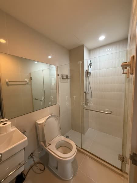 Life Asoke, Bangkok, Asoke-Dindang Road, Bang Kapi, Huai Khwang, Bangkok, 1 Bedroom, 28 sqm, Condo For Rent, by Krittin Tansida, 500242324 - DDproperty.com