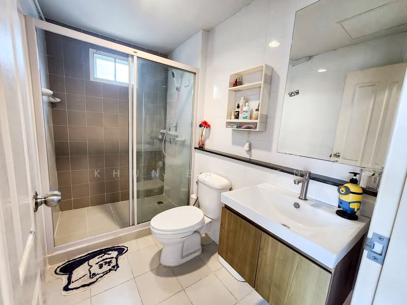 The village Chaengwatthana-Tiwananon, Nonthaburi, Soi Areeya Village, Ban Mai, Pak Kret, Nonthaburi, 4 Bedrooms, 150 sqm, Semi-Detached House (Twin House) For Sale, by Khun Bastien, 500242333 - DDproperty.com