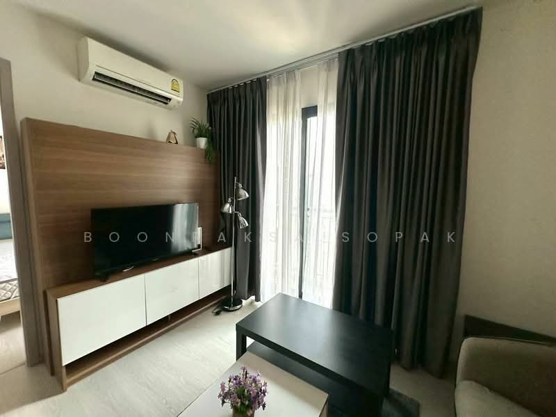 Rhythm Sukhumvit 36-38, Bangkok, 55 Soi Sukhumvit 36, Sukhumvit Road, Phra Kanong, Khlong Toei, Bangkok, 1 Bedroom, 33 sqm, Condo For Rent, by Boonraksa Sopak, 500242344 - DDproperty.com