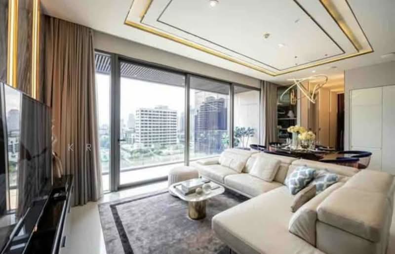 Vittorio 39, Bangkok, 8 Sukhumvit, Khlong Tan Nua, Watthana, Bangkok, 2 Bedrooms, 137 sqm, Condo For Rent, by Krittin Tansida, 500242358 - DDproperty.com