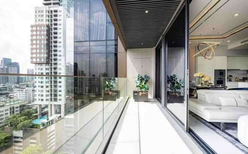 Vittorio 39, Bangkok, 8 Sukhumvit, Khlong Tan Nua, Watthana, Bangkok, 2 Bedrooms, 137 sqm, Condo For Rent, by Krittin Tansida, 500242358 - DDproperty.com