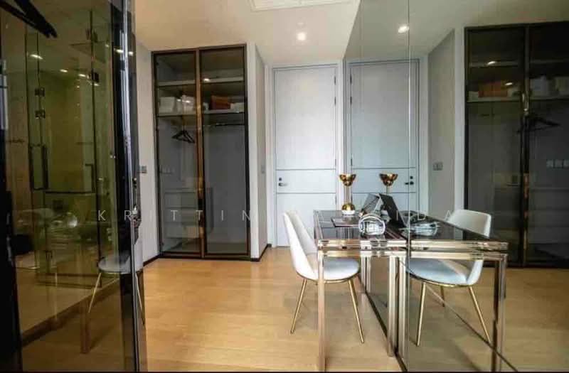 Vittorio 39, Bangkok, 8 Sukhumvit, Khlong Tan Nua, Watthana, Bangkok, 2 Bedrooms, 137 sqm, Condo For Rent, by Krittin Tansida, 500242358 - DDproperty.com