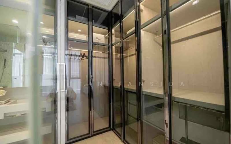 Vittorio 39, Bangkok, 8 Sukhumvit, Khlong Tan Nua, Watthana, Bangkok, 2 Bedrooms, 137 sqm, Condo For Rent, by Krittin Tansida, 500242358 - DDproperty.com