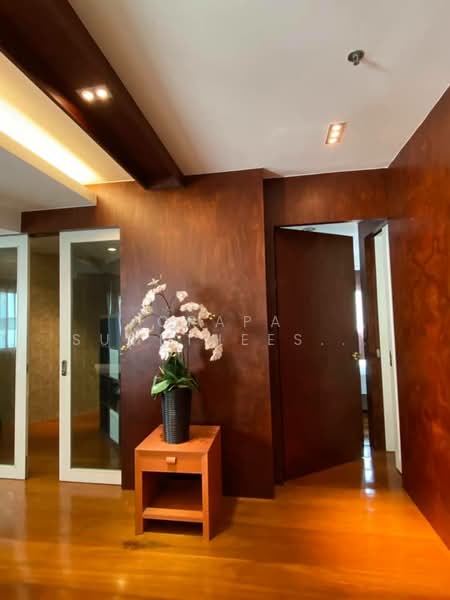 Sathorn Gardens, Bangkok, 39 South Sathorn Road, Thung Maha Mek, Sathon, Bangkok, 1 Bedroom, 105 sqm, Condo For Sale, by Orapa Sumetheesirisakul, 500242364 - DDproperty.com