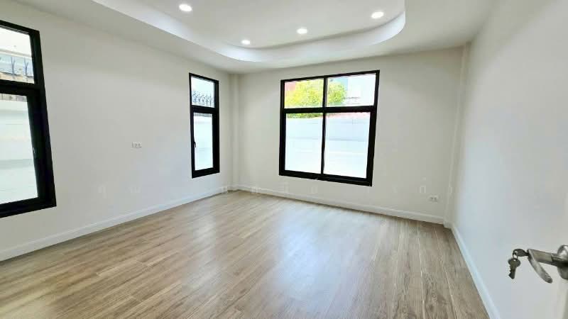 บ้านเดี่ยว ซอยวิภาวดีรังสิต 36 ทำเลทอง รีโนเวทใหม่, กรุงเทพ, วิภาวดีรังสิต, จตุจักร, จตุจักร, กรุงเทพ, 280 ตร.ม., บ้านเดี่ยว ขาย, โดย คุณ ศันสนีย์ (เก๋), 500242380 - DDproperty.com