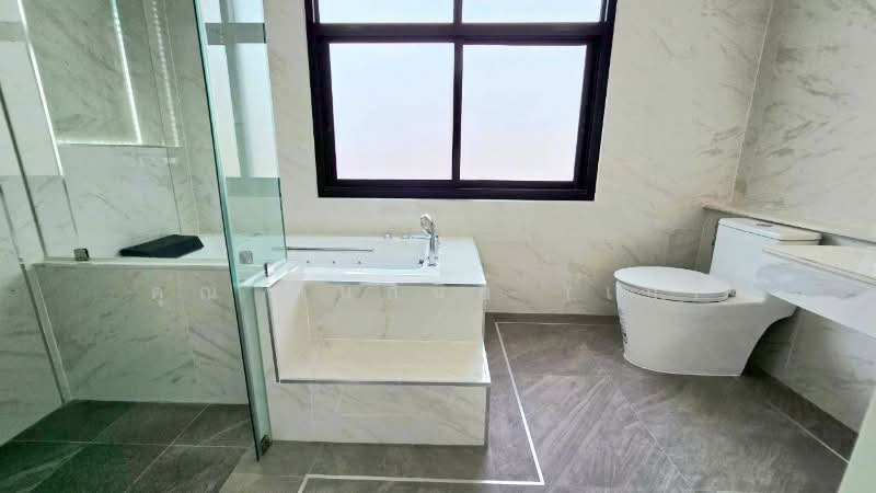 บ้านเดี่ยว ซอยวิภาวดีรังสิต 36 ทำเลทอง รีโนเวทใหม่, Bangkok, วิภาวดีรังสิต, Chatuchak, Chatuchak, Bangkok, 6 Bedrooms, 280 sqm, Single Detached House For Sale, by คุณ ศันสนีย์ (เก๋), 500242380 - DDproperty.com