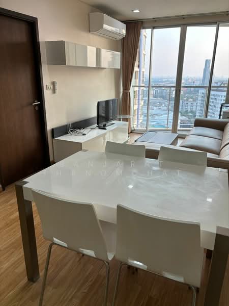 Le Luk Condominium, Bangkok, 1599 291 Sukhumvit Rd, Phra Kanong Nua, Watthana, Bangkok, 1 Bedroom, 53 sqm, Condo For Rent, by Banjarat Thanomchat, 500242382 - DDproperty.com