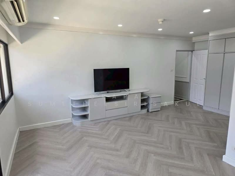 Saranjai Mansion, Bangkok, Soi Sukhumvit 6, Khlong Toei, Khlong Toei, Bangkok, 2 Bedrooms, 117 sqm, Condo For Sale, by Orapa Sumetheesirisakul, 500242398 - DDproperty.com