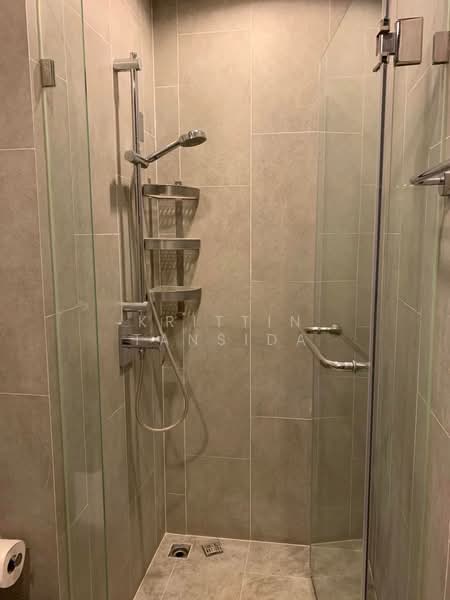 C Ekkamai, Bangkok, 888 Soi Sukhumvit 63, Sukhumvit Road, Khlong Tan Nua, Watthana, Bangkok, 1 Bedroom, 30 sqm, Condo For Sale, by Krittin Tansida, 500242405 - DDproperty.com