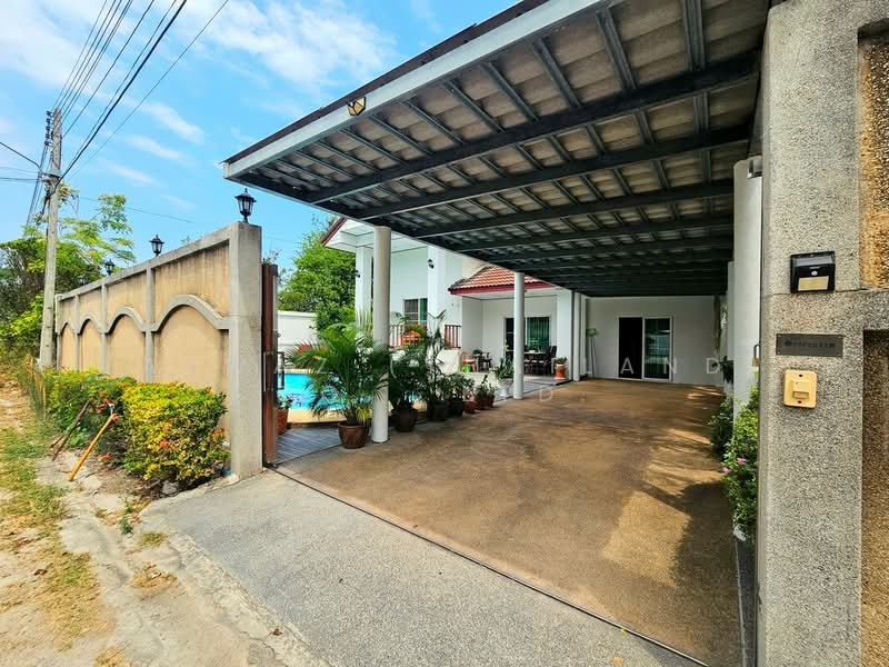 Private Pool Villa 3BR Hua Hin Samor Phong | Fully Furnished Great Value, Prachuap Khiri Khan, Hin Lek Fai, Hua Hin, Prachuap Khiri Khan, 2 Bedrooms, 180 sqm, Villa For Sale, by Fazwaz (Thailand) Co., Ltd., 500242431 - DDproperty.com