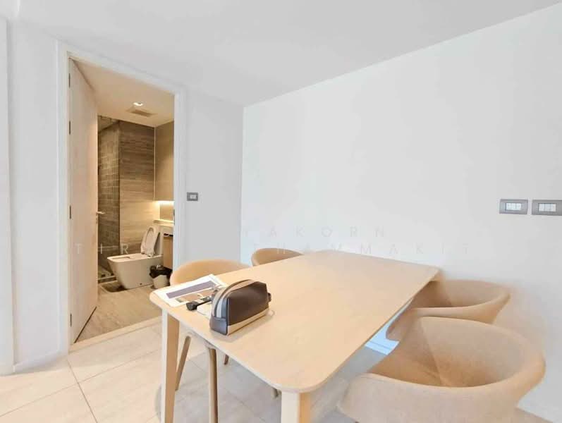 Craft Ploenchit, Bangkok, 1053 Witthayu Road, Lumphini, Pathum Wan, Bangkok, 2 Bedrooms, 66 sqm, Condo For Rent, by Chayakorn Tirarakthammakit, 500242439 - DDproperty.com
