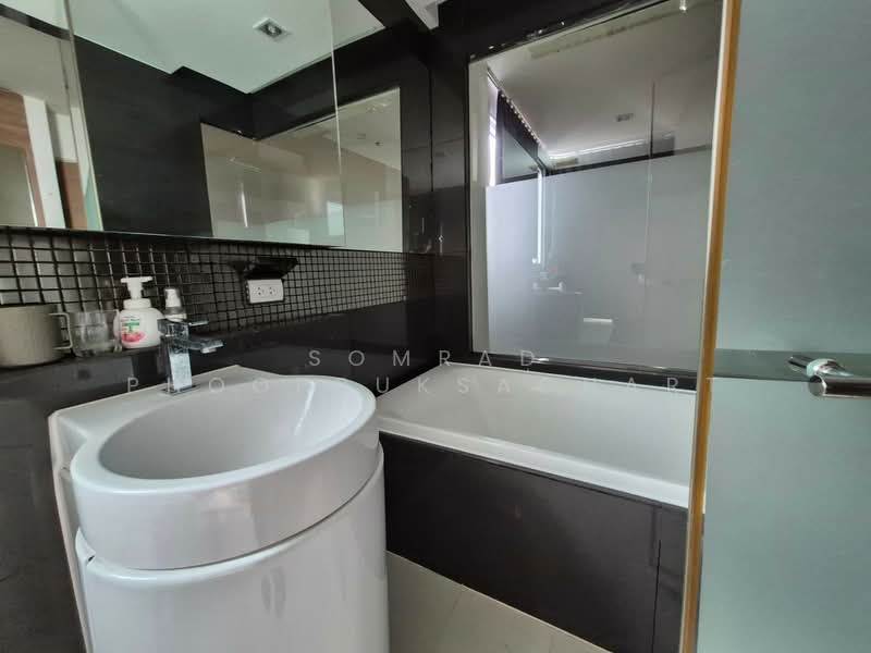 Rhythm Sukhumvit 50, Bangkok, 8 Sukhumvit 50, Sukhumvit Road, Phra Kanong, Khlong Toei, Bangkok, 2 Bedrooms, 65 sqm, Condo For Rent, by Somrad Phoopruksachart, 500242441 - DDproperty.com