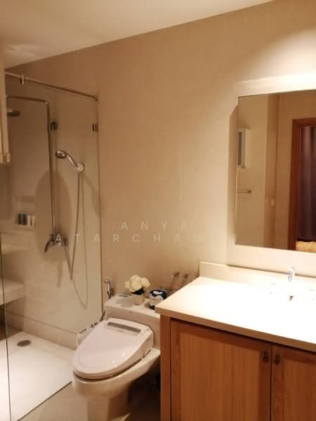 The Emporio Place, Bangkok, 93 Soi Sukhumvit 24, Sukhumvit Road, Khong Tan, Khlong Toei, Bangkok, 1 Bedroom, 46 sqm, Condo For Rent, by Anya Atarchanai , 500242453 - DDproperty.com