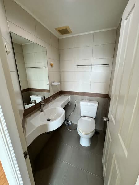 Lumpini Park Pinklao, Bangkok, 618 Boromarajonani Road, Bang Bamru, Bang Phlat, Bangkok, 1 Bedroom, 29 sqm, Condo For Sale, by Pafhun  Detnopmani , 500242527 - DDproperty.com