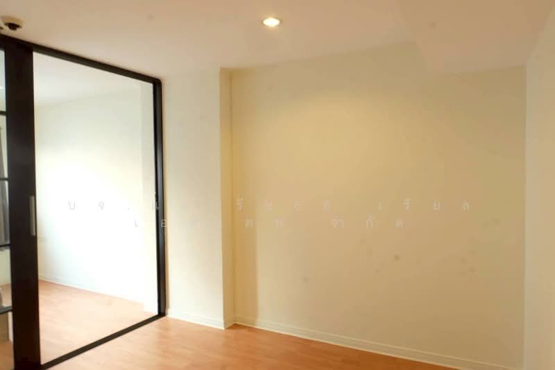 Lumpini Ville Ramkhamhaeng 44, Bangkok, - Ramkamhang Road, Hua Mak, Bang Kapi, Bangkok, 1 Bedroom, 30 sqm, Condo For Sale, by AREA66 Real Estate Co.,Ltd, 500242566 - DDproperty.com