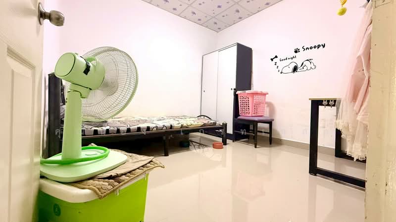 หมู่บ้าน แสงตะวัน บึงน้ำรักษ์, Pathum Thani, รังสิต-นครนายก, Bung Nam Rak, Thanyaburi, Pathum Thani, 2 Bedrooms, 45 sqm, Townhouse For Sale, by คุณน้อง เกรทเทสต์, 500242577 - DDproperty.com